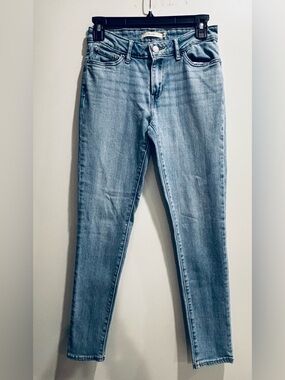 Levi's 711 -Light Blue Skinny Women's Jeans